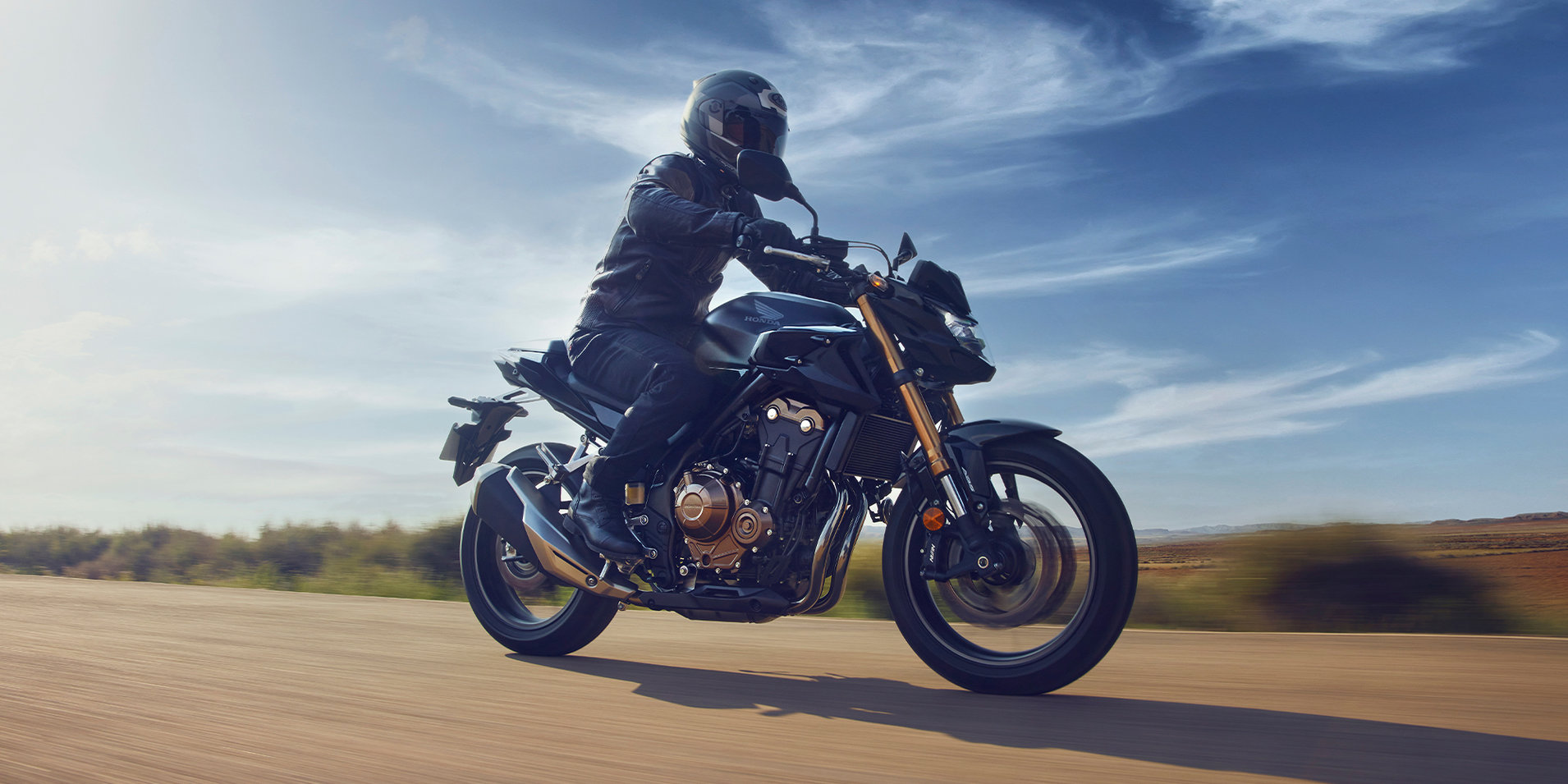 Honda CB500F på veien