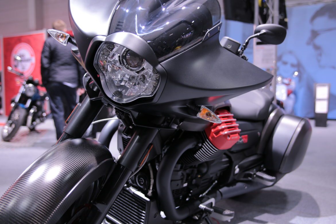Moto Guzzi Flying fortress 2017