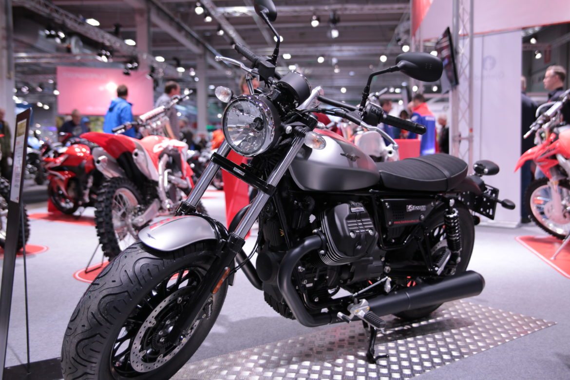 Moto Guzzi V9 Bobber, 2017-modell. MC-messen 2917.