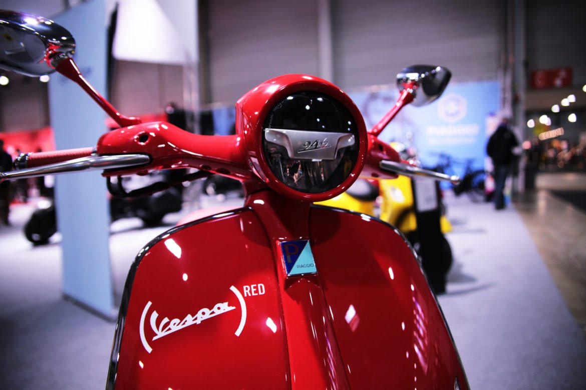 Vespa 946 red limited edition 2017